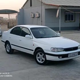 Toyota Corona 1995