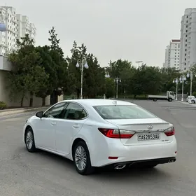 Lexus ES 350 2016