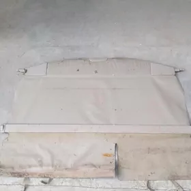 RX350задняя шторка