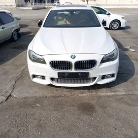 BMW F10 2015