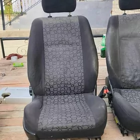Opel Astra onki  sidenyalar