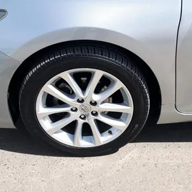 Toyota Camry 2015