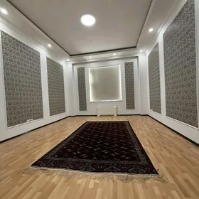Подвойская 3 ком 10эт 155м²