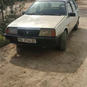 Lada 2109 1988