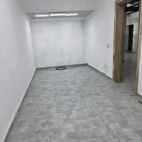 16 Tapgyr 155 m² magazin