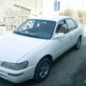 Toyota Corolla 1992