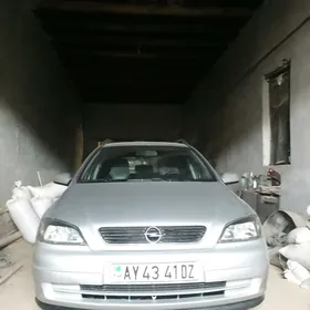 Opel Astra 2002