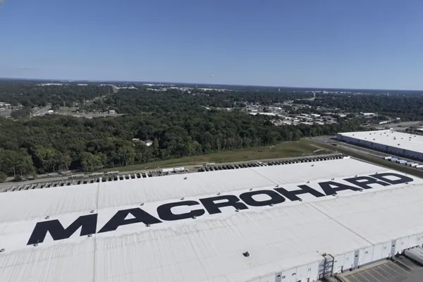Название новой компании Илона Маска Macrohard будет видно из космоса