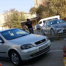 Opel Astra 1999