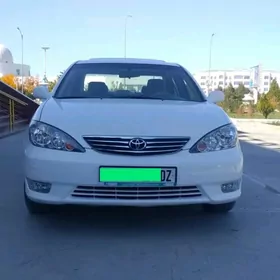 Toyota Camry 2003
