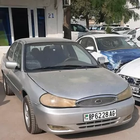 Ford Mondeo 1998