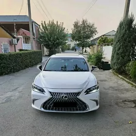 Lexus ES 350 2020