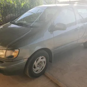 Toyota Sienna 1999
