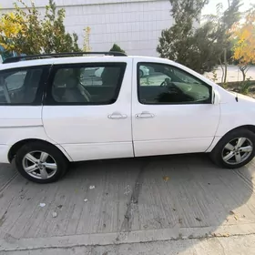 Toyota Sienna 2000
