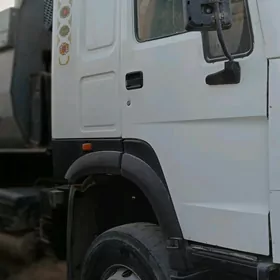 Howo Sinotruk 2009