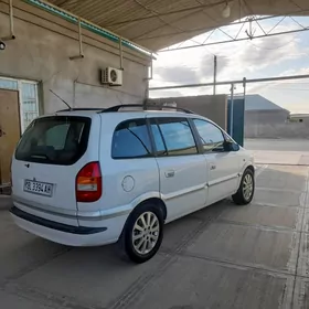 Opel Zafira 2003