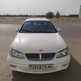 Nissan Sunny 2001