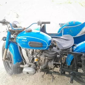 Ural 4320 2001