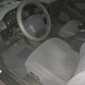 Toyota Camry 1995
