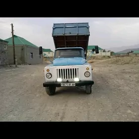 Gaz 52 1988