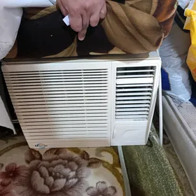 satlyk kanditaner akany