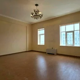 13 Tapgyr 5 komnat 2 Etaž