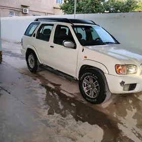 Nissan Pathfinder 2002