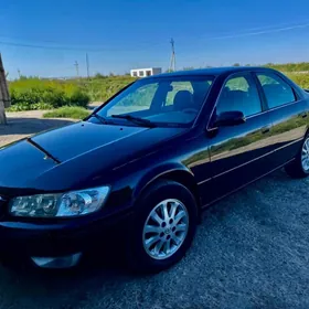Toyota Camry 2001