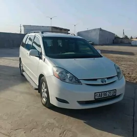 Toyota Sienna 2009