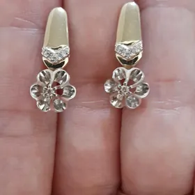 gyzyl gulakhalka BRILLIANT