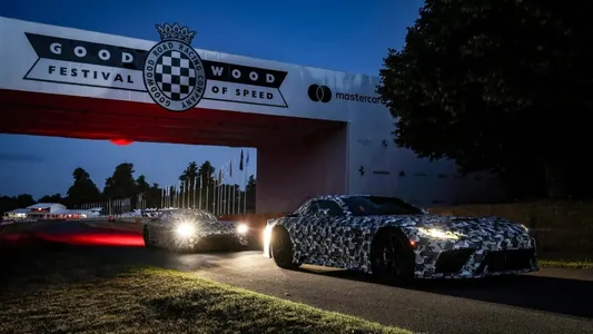 Toyota täze superkarynyň premýerasyny 2026-njy ýylyň ýanwaryna süýşürdi