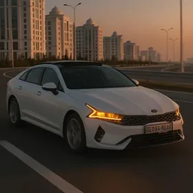 Kia K5 2021
