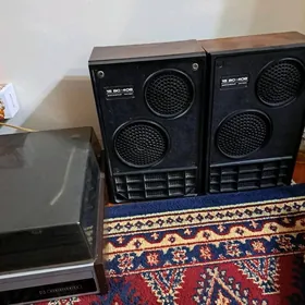 Проигрыватель, колонки