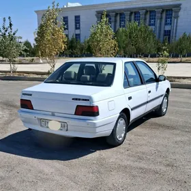 Peugeot 405 2005