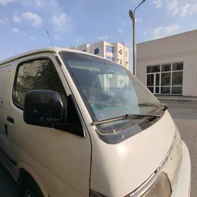 Toyota Hiace 1996
