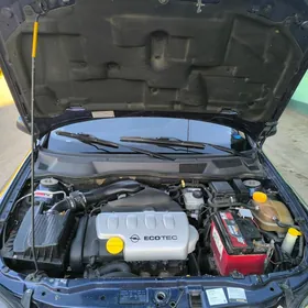 Opel Astra 1998