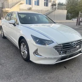 Hyundai Sonata 2020