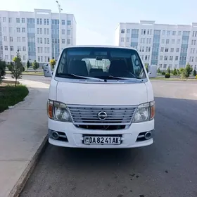 Nissan Urvan 2008