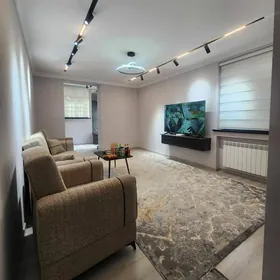 30 mkr 3/1 etaj  1 kom 2 edile