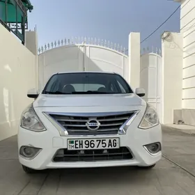 Nissan Sunny 2022