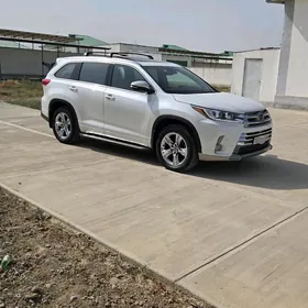 Toyota Highlander 2017