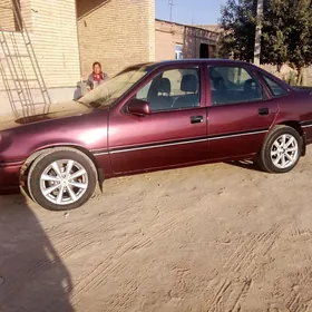 Opel Vectra 1990