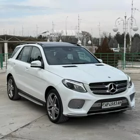 Mercedes-Benz GLE-Class 2017