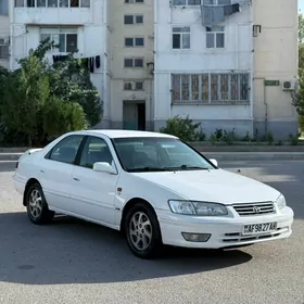 Toyota Camry 1999