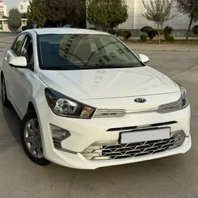 Kia Rio 2021