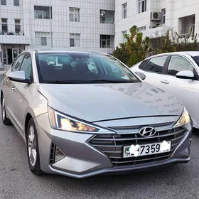 Hyundai Elantra 2020