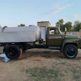 Gaz 53 1990