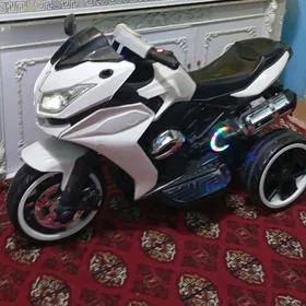 motocikl мотоцикл