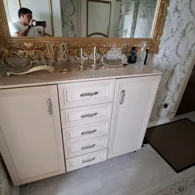 Обувной шкаф