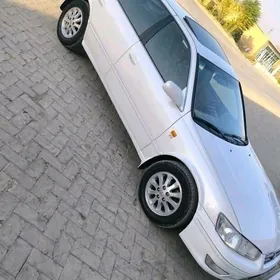 Toyota Camry 1999